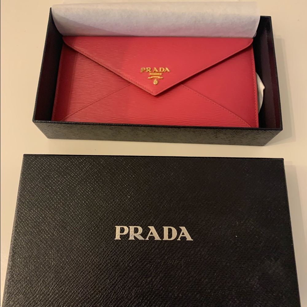 Authentic Prada envelope wallet - Picture 2 of 5
